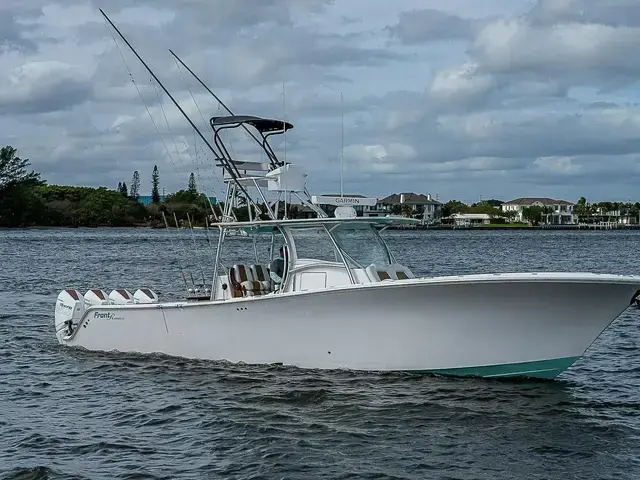 Front Runner Center Console