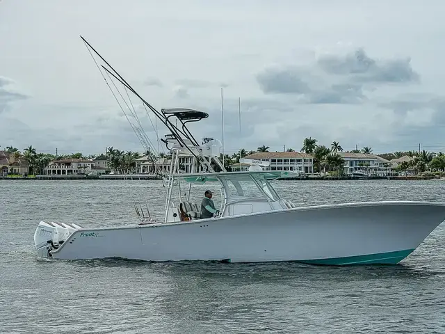 Front Runner Center Console