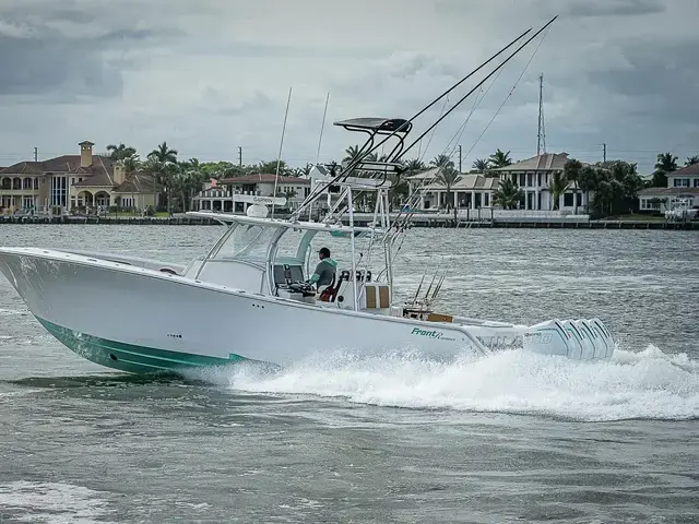 Front Runner Center Console