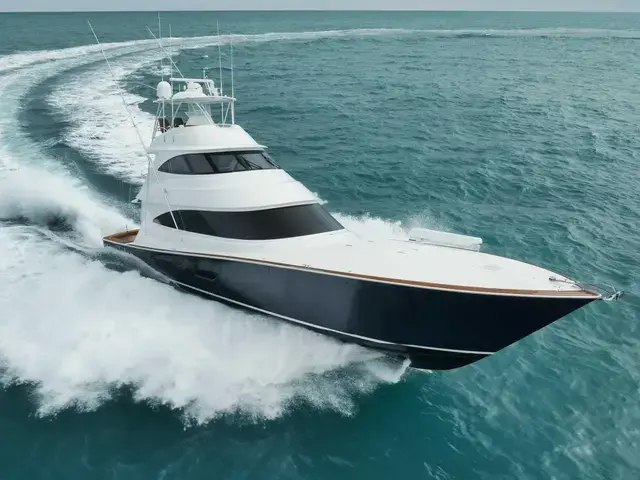 Viking Yachts Sky Bridge