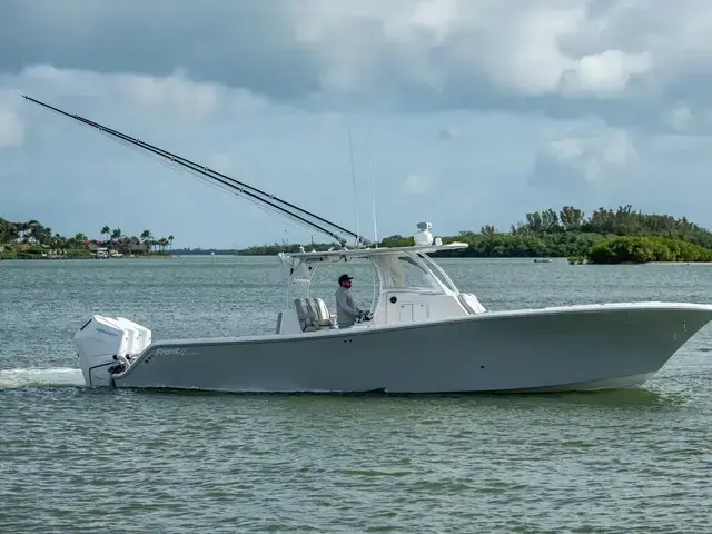 Front Runner 36 Center Console