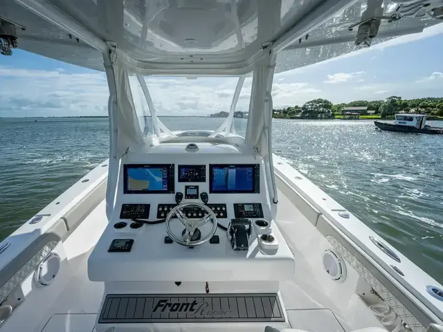 Front Runner 36 Center Console