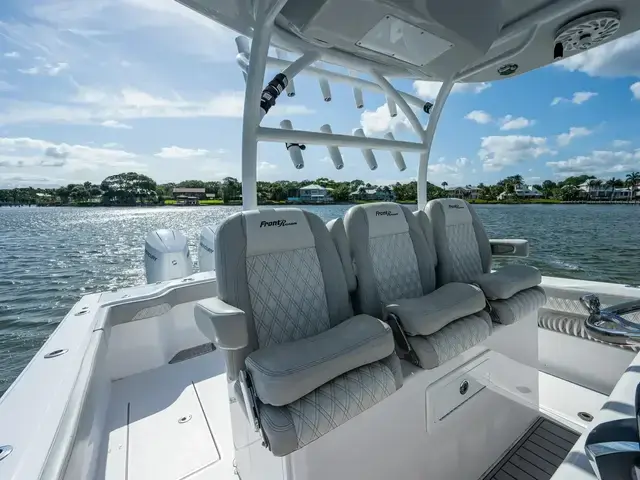 Front Runner 36 Center Console