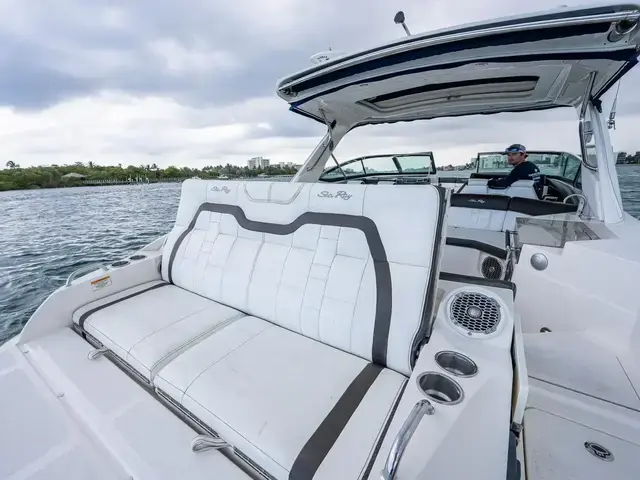 Sea Ray 350 Slx