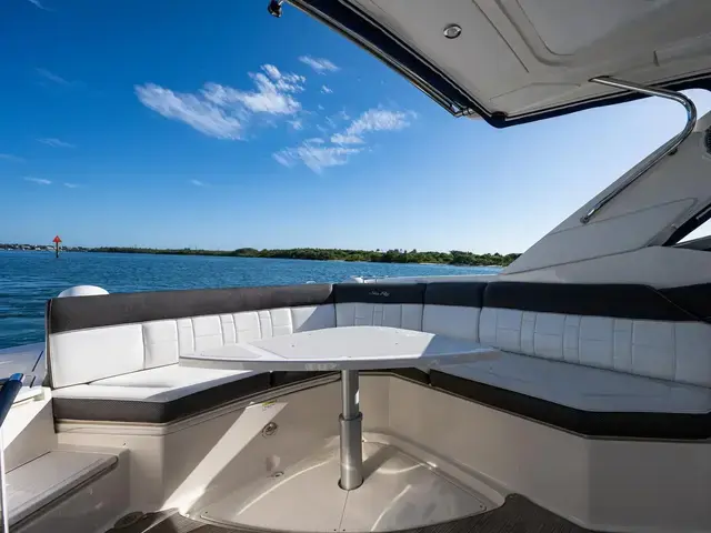 Sea Ray 350 Slx