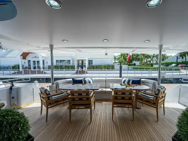 Crescent - Westport Pilothouse