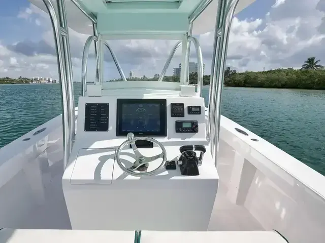 Jupiter 31 Center Console