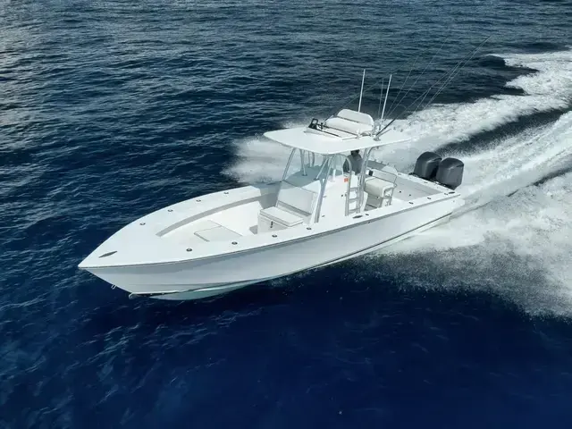 Jupiter 31 Center Console