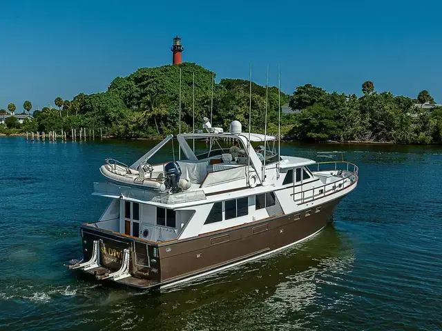 Tollycraft Pilothouse