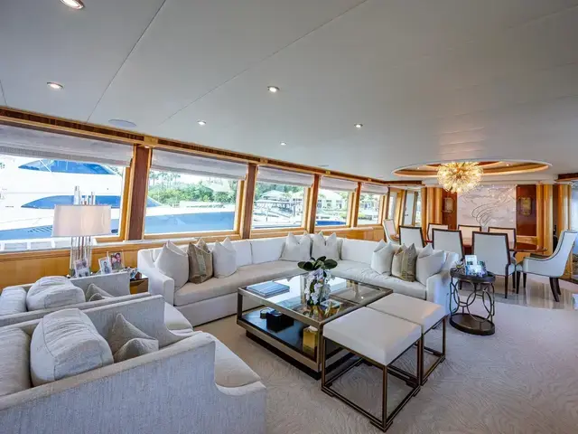 Crescent - Westport Pilothouse