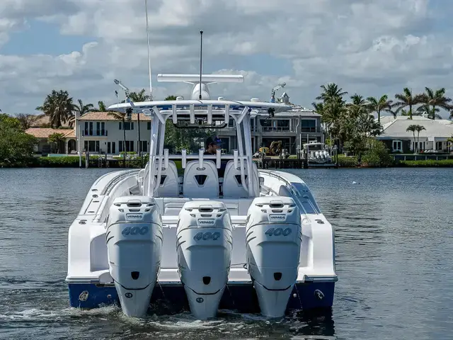 Sportsman Open 352 Center Console