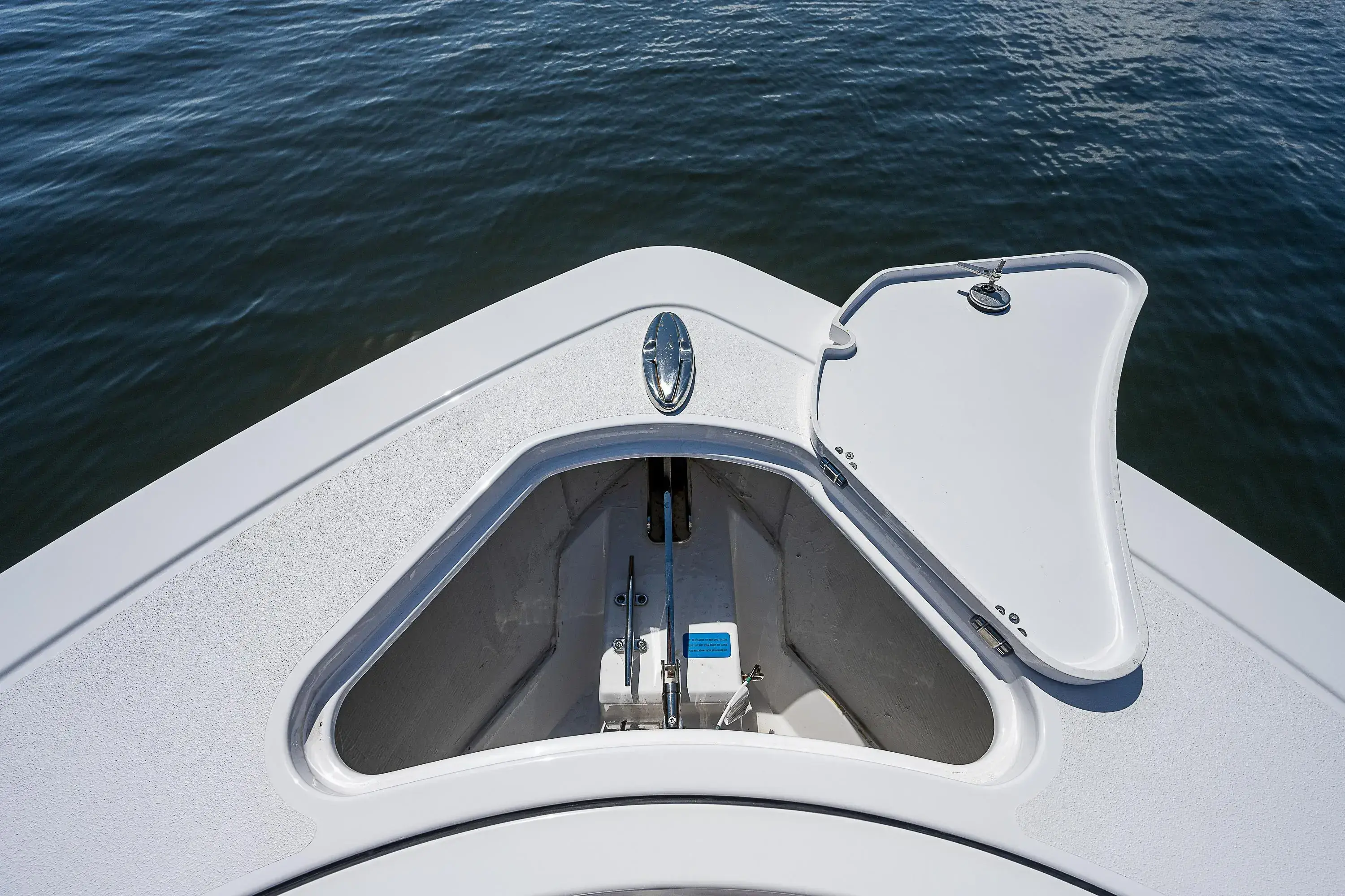 2023 Sportsman open 352 center console