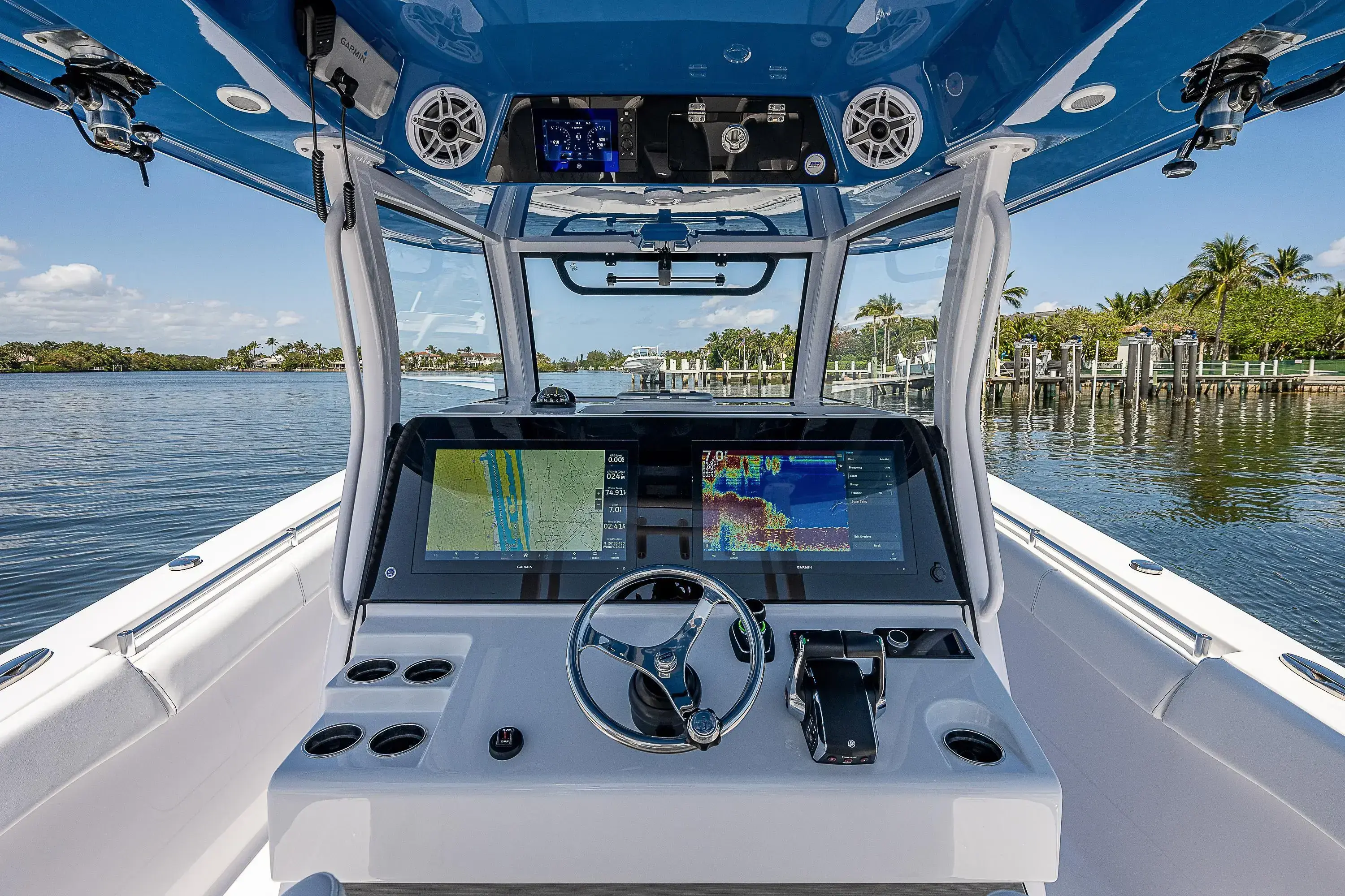 2023 Sportsman open 352 center console