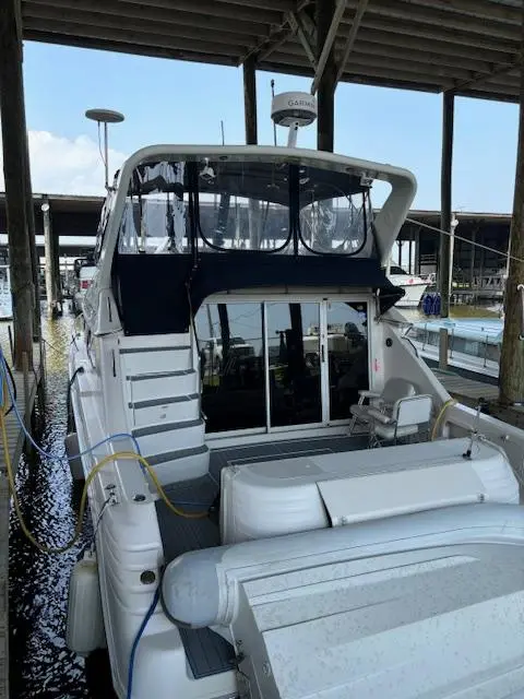 1996 Sea Ray 440 express bridge