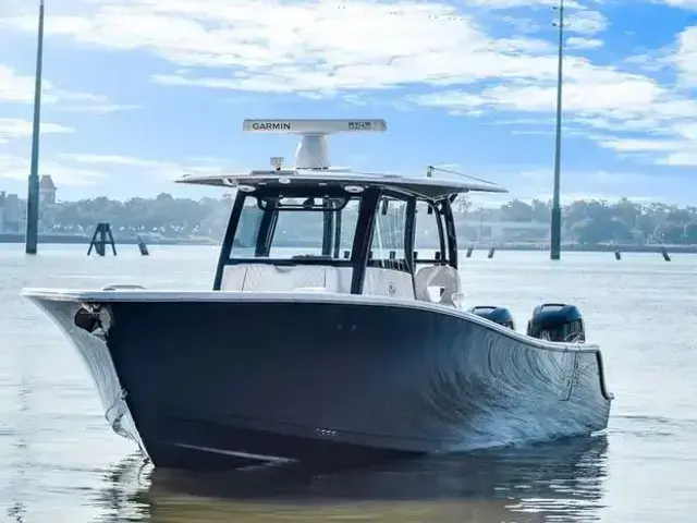 Sportsman Open 352 Center Console