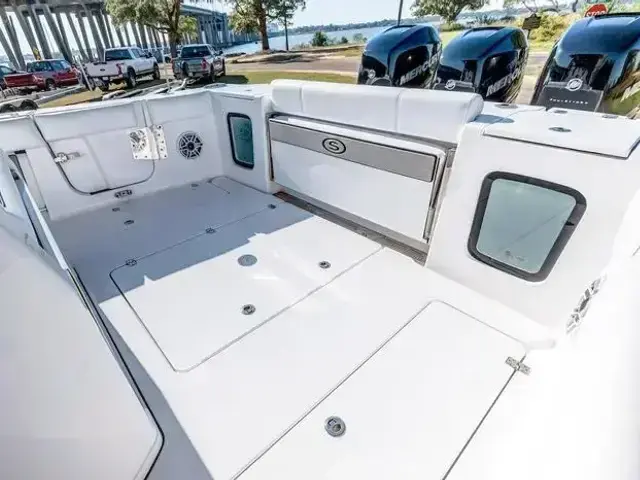 Sportsman Open 352 Center Console