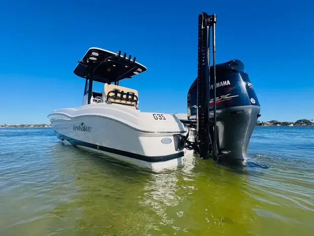 2020 Nauticstar 251 hybrid