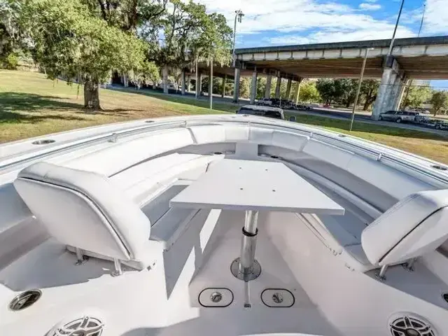 Sportsman Open 352 Center Console