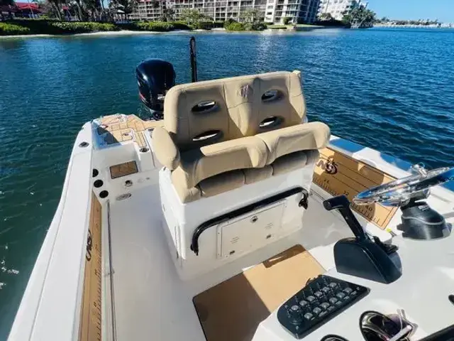 Nauticstar 251 Hybrid