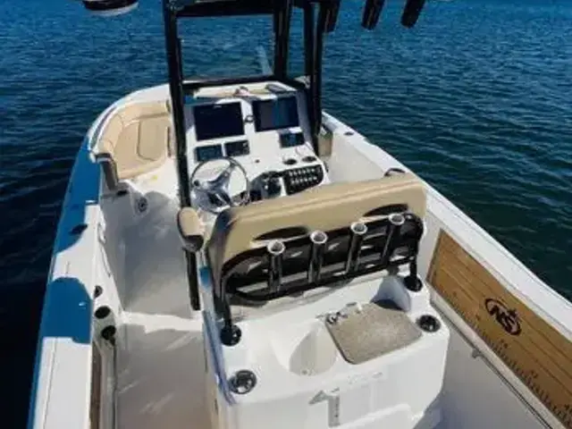 Nauticstar 251 Hybrid