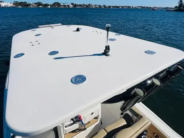 Nauticstar 251 Hybrid