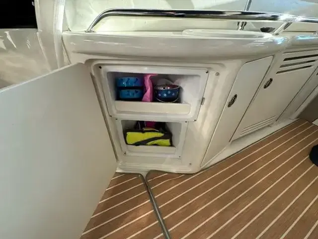 Sea Ray 380 Sundancer