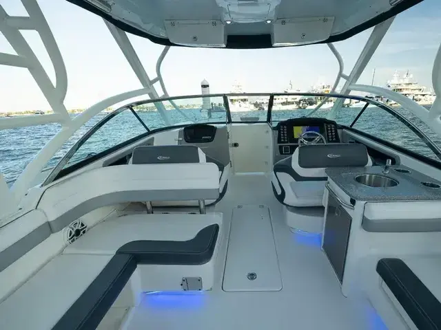 Robalo 317 Dual Console