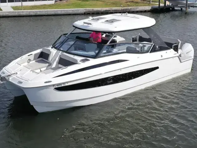 Aquila 32