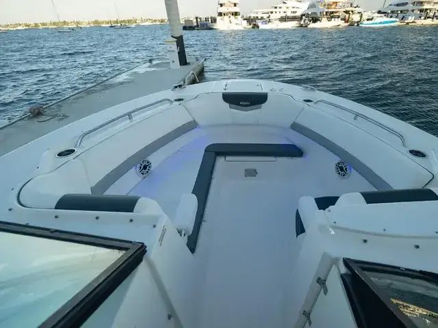 Robalo 317 Dual Console