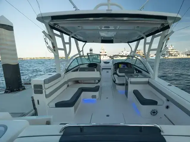 Robalo 317 Dual Console