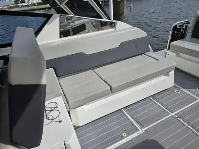 Aquila 32