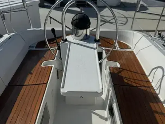 Beneteau Oceanis 350