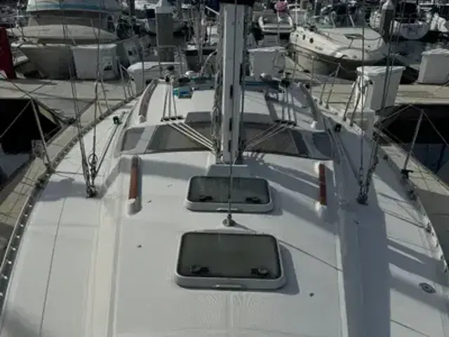 Beneteau Oceanis 350