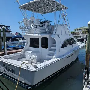 2000 Luhrs