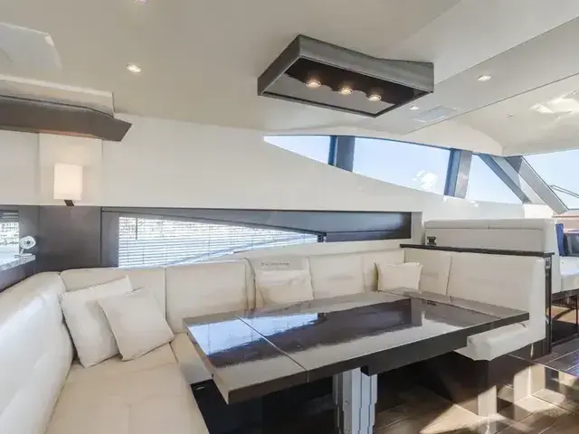 Marquis 72' FlyBridge