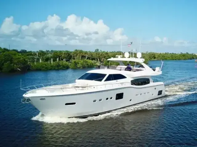 Ferretti Yachts 840 Altura