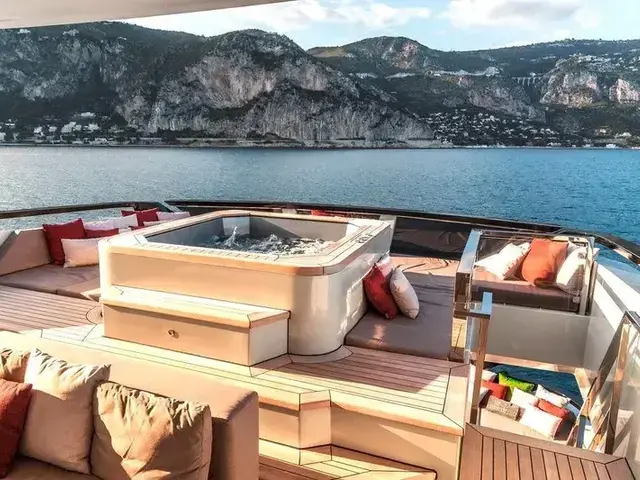 Ava Yachts Kando 110