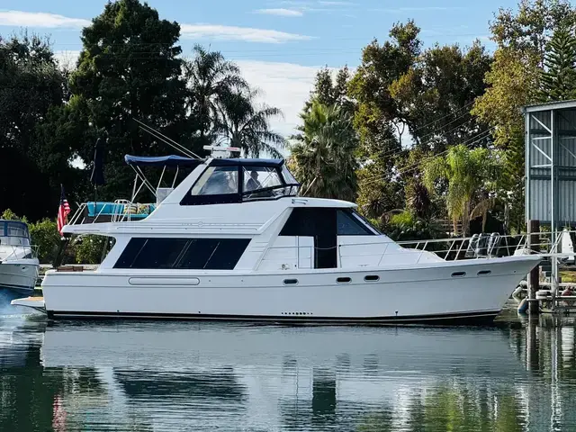 Bayliner 4788 Pilothouse Motor Yacht