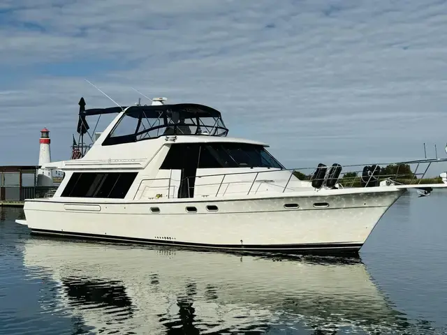 Bayliner 4788 Pilothouse Motor Yacht