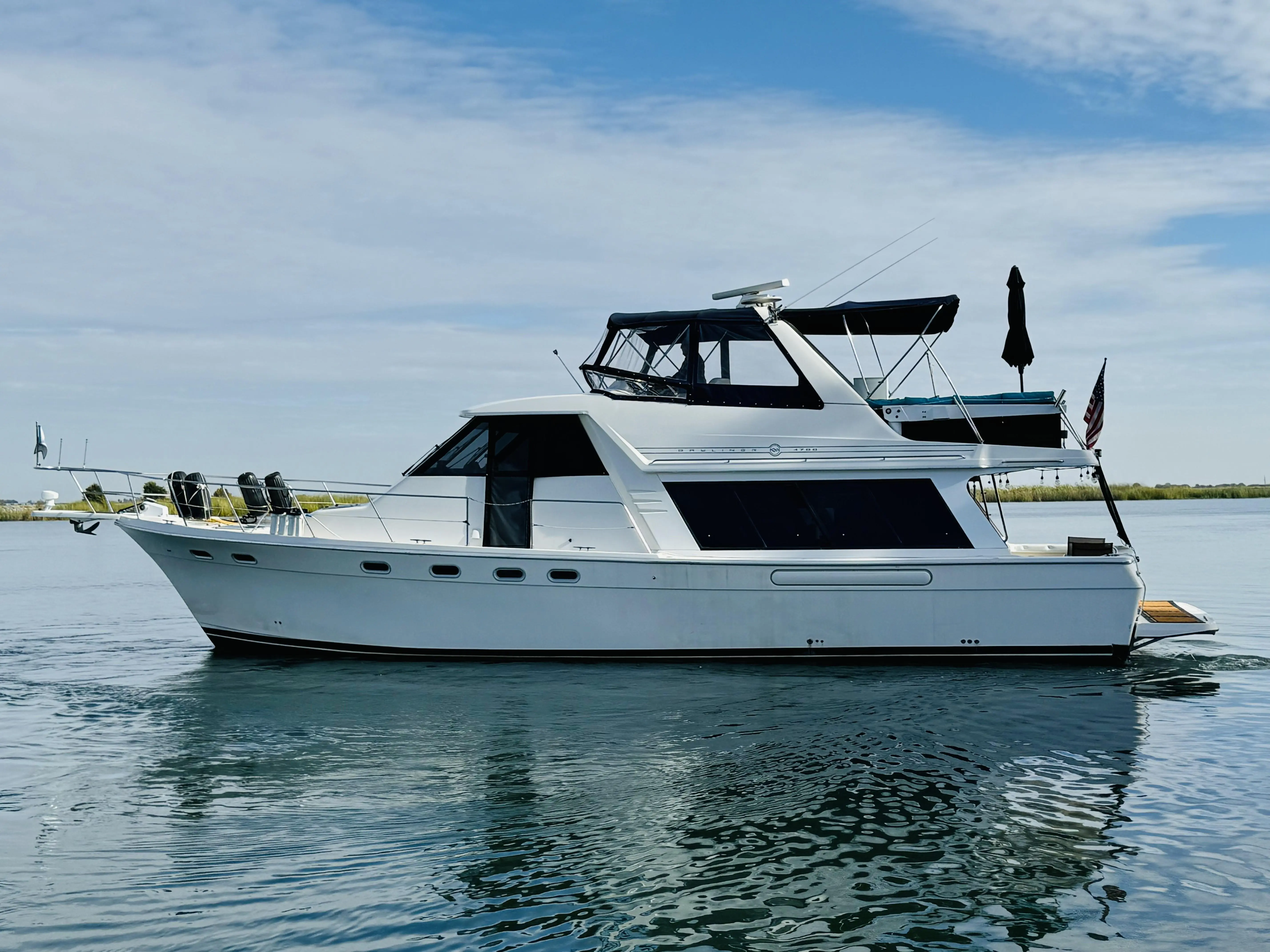 1994 Bayliner 4788 pilothouse motor yacht