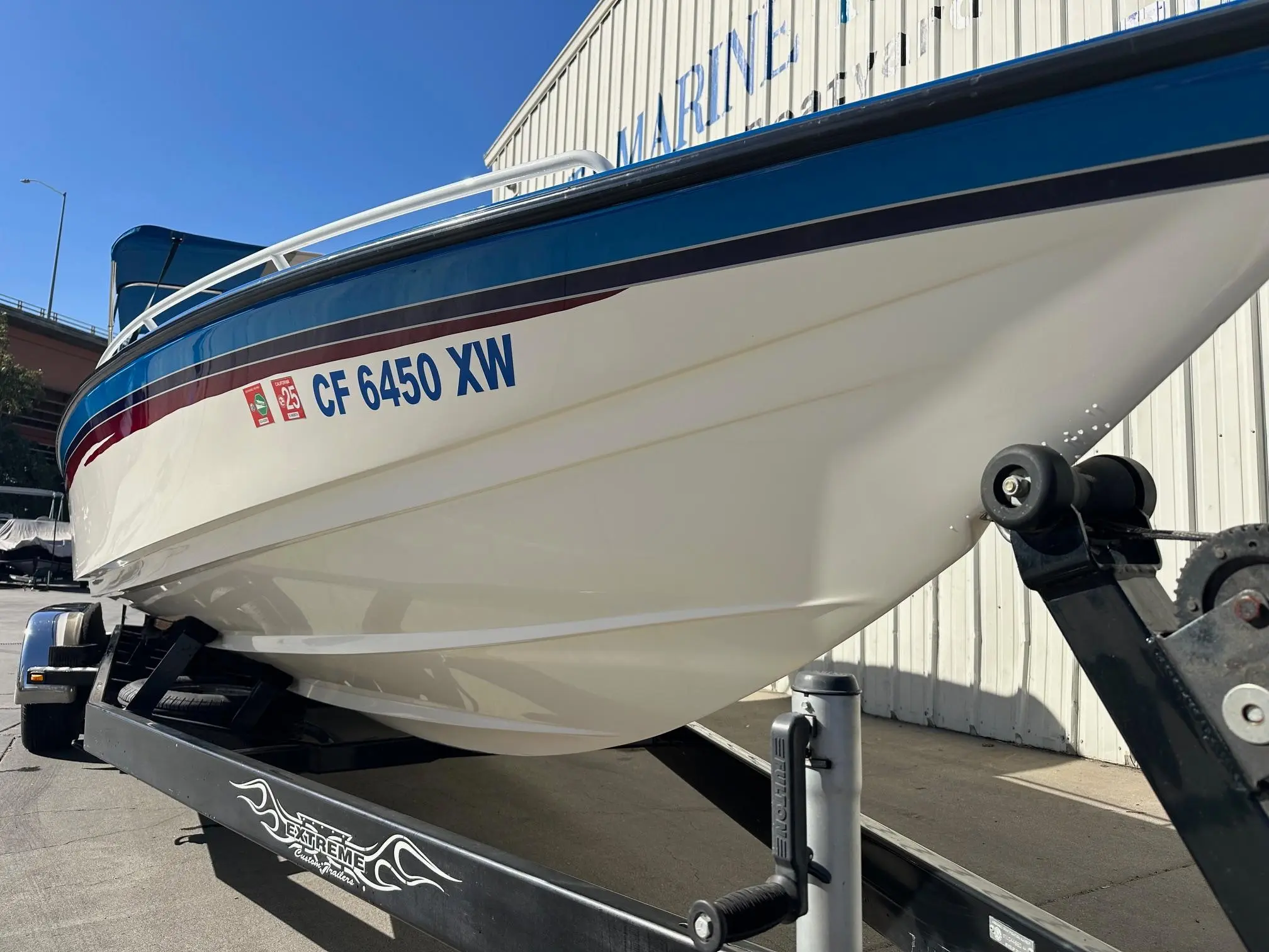 2003 Lavey Craft 2750 nuera