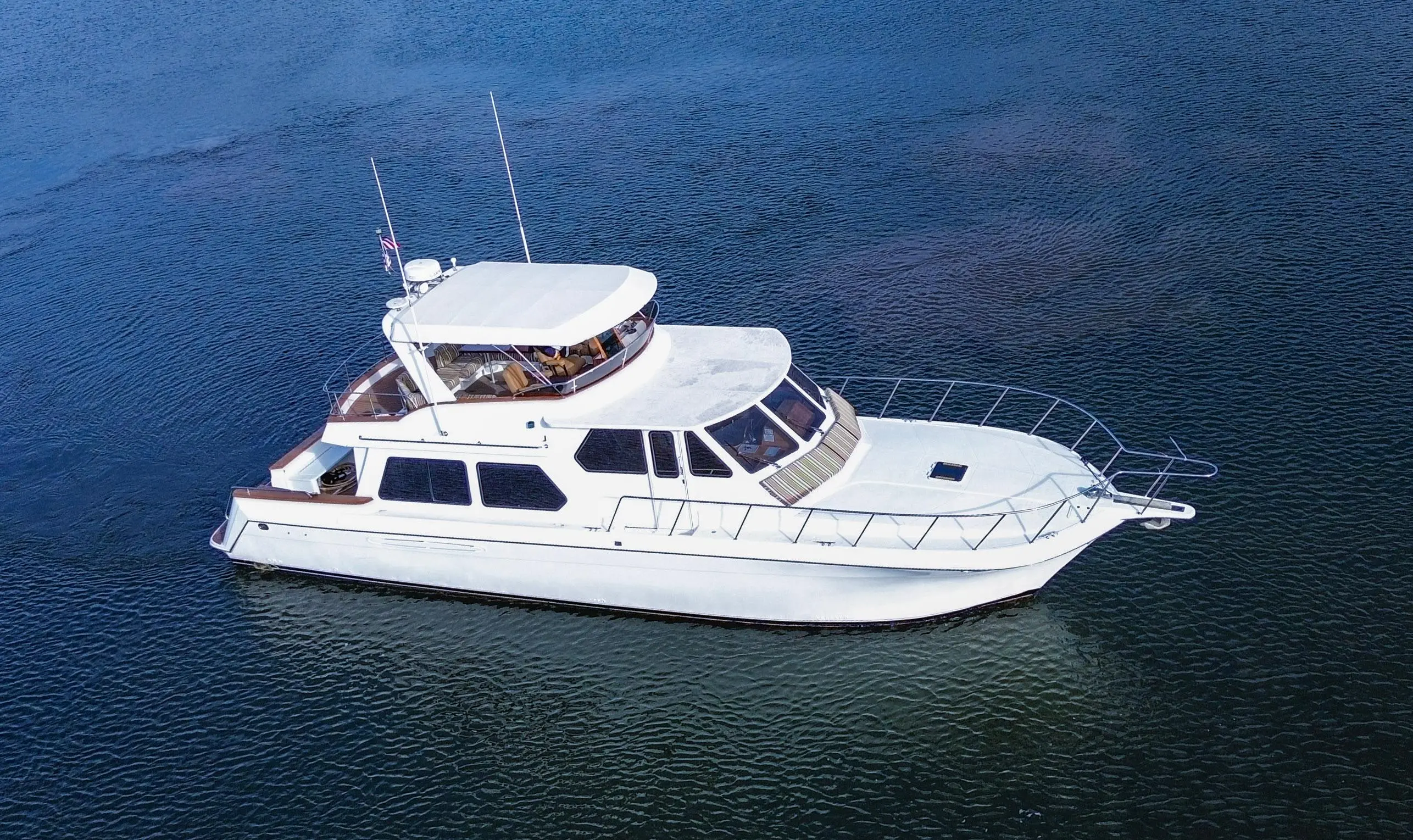 2001 Navigator 56 pilothouse classic