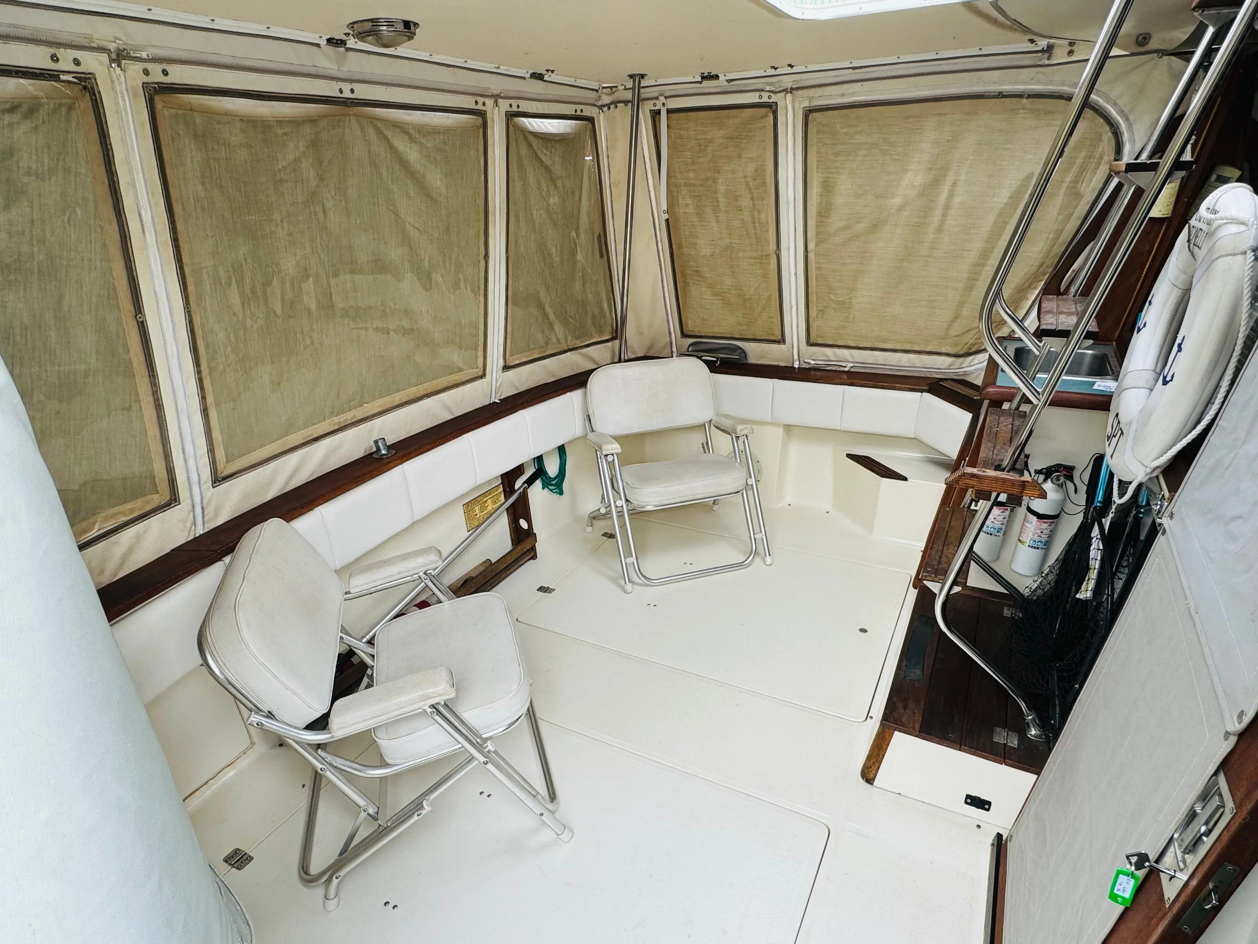 1989 Bayliner 3288 motoryacht