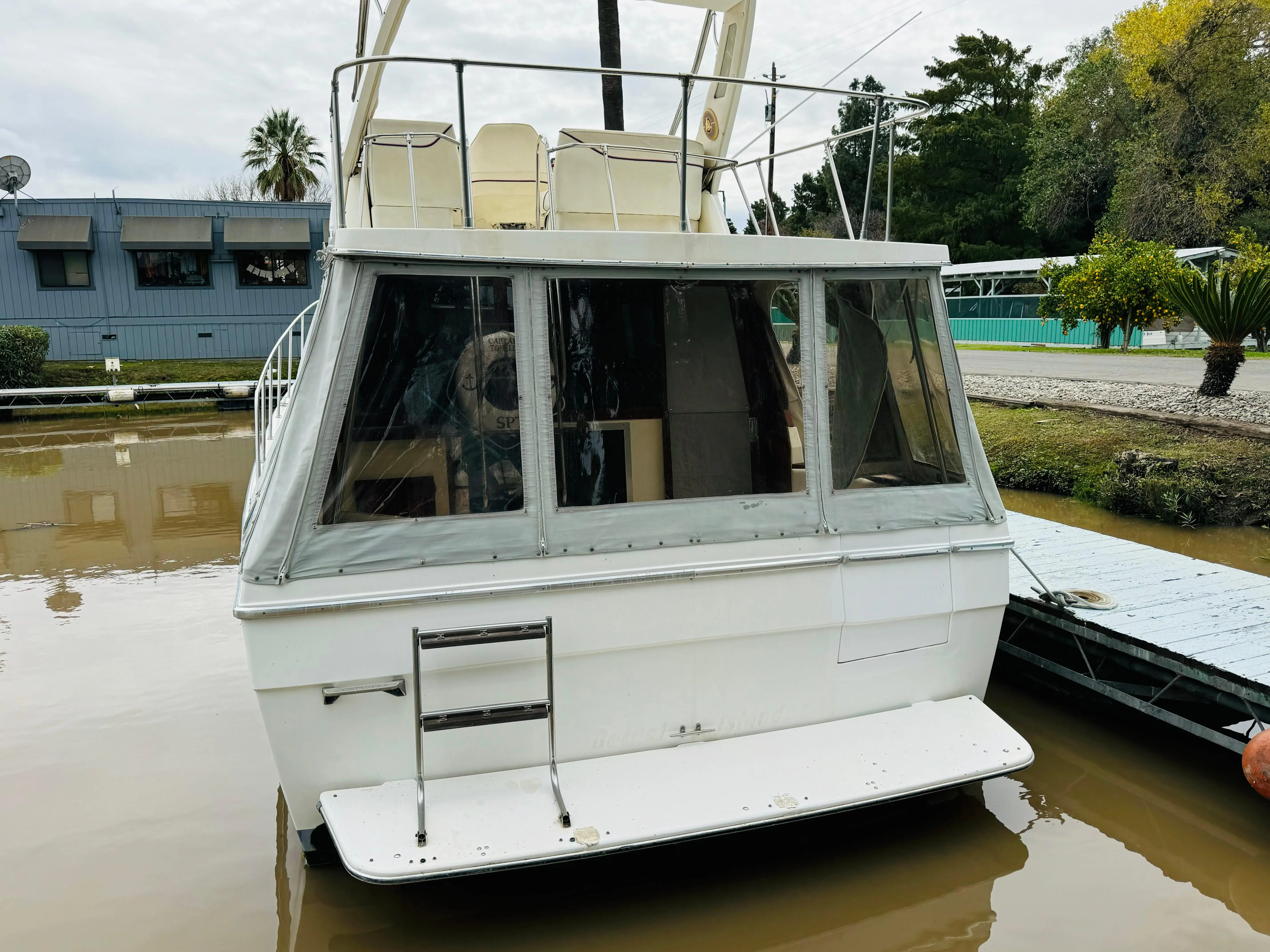 1989 Bayliner 3288 motoryacht