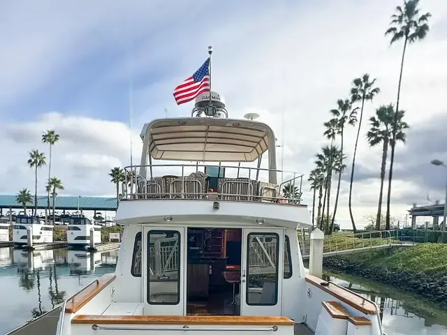 Navigator 56 Pilothouse Classic