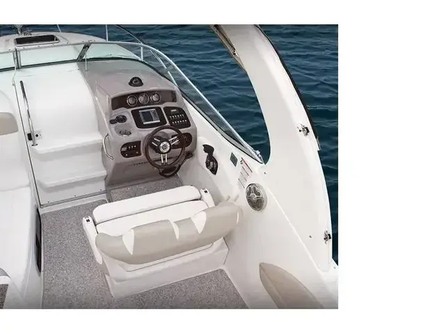 Chaparral 270 Signature