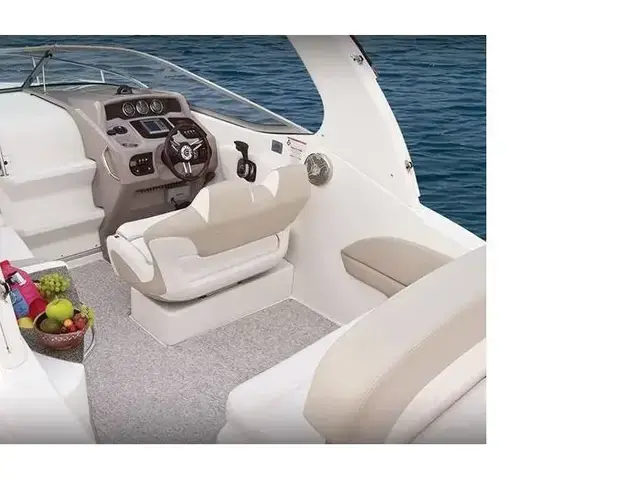 Chaparral 270 Signature