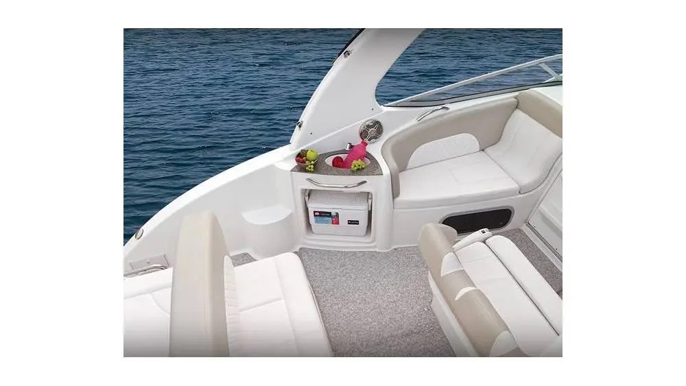 2014 Chaparral 270 signature