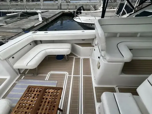 Tiara Yachts 31