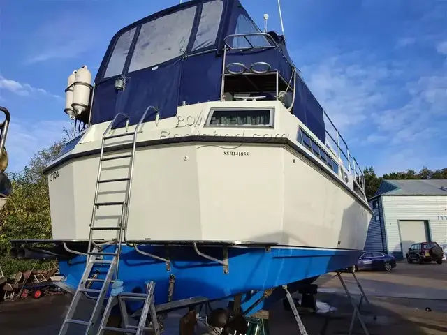 Broom Ocean 42